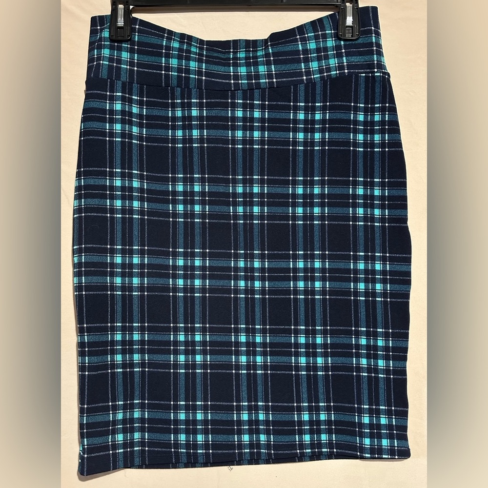 LulaRoe Cassie skirt XL. NWOT